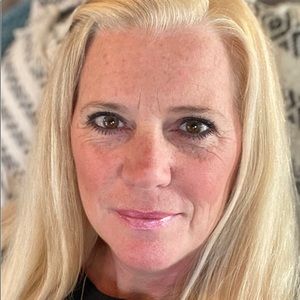 Meet your Posher, Diane